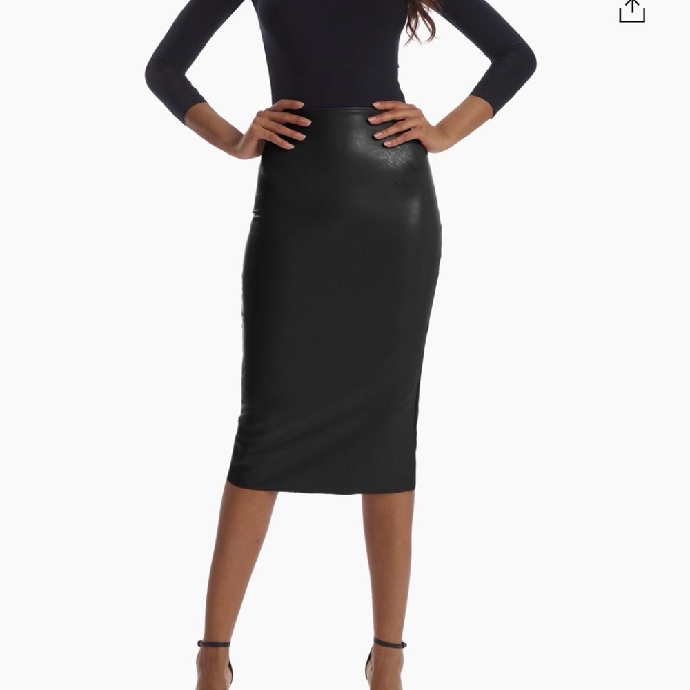 New Commando Black Pencil Skirt size S